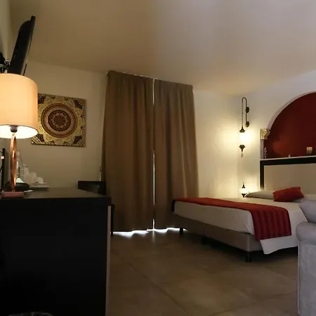 招待所 Comfort 4*